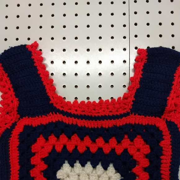 Vintage 70s Granny Square Tank Top, Size Small - Picture 5 of 6